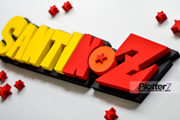 Nombres corpóreos en polyfan - Plotter7