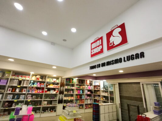 Logo corpóreo en polifan | Plotter7