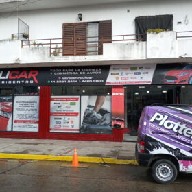 Vidrieras y carteles en vinilo y microperforado | Plotter7