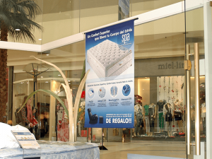 Banners colgantes para empresas | Plotter7
