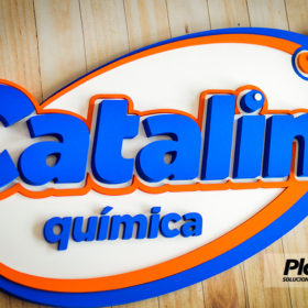 Logotipos corpóreos | Plotter7