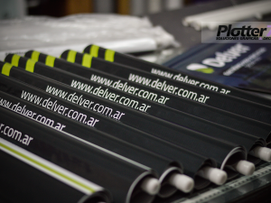 Banners colgantes para empresas | Plotter7