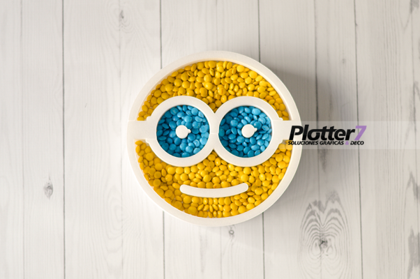 Letras huecas para rellenar con golosinas Plotter7