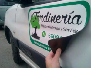 Imán vehicular 50x30 cm | Plotter7