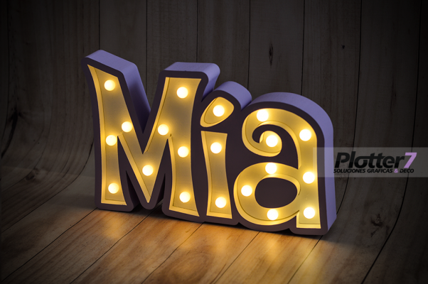Nombres con luces | Los más lindos | Plotter7