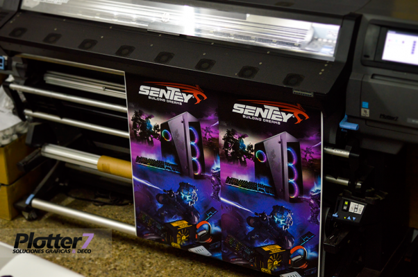 Banners colgantes para empresas | Plotter7