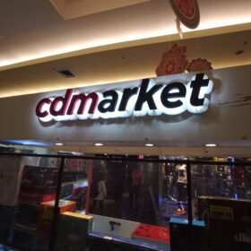 Logotipos corpóreos retroiluminados | Plotter7