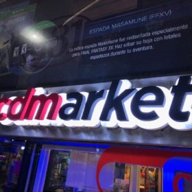 Logos Corpóreos Retroiluminados | Plotter7