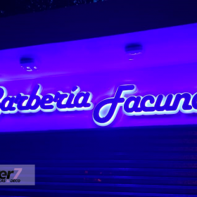 Logos Corpóreos Retroiluminados | Plotter7