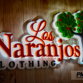 Logos Corpóreos Retroiluminados | Plotter7