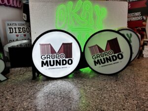 Cartel chupete saliente backlight 40cm | Plotter7