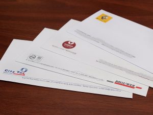 Impresión de sobres institucionales personalizados | Plotter7