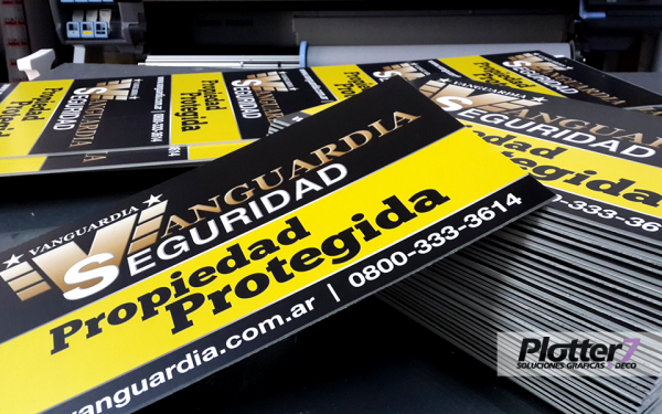 Placas Rígidas de PVC impresas para señalización y promoción | Plotter7