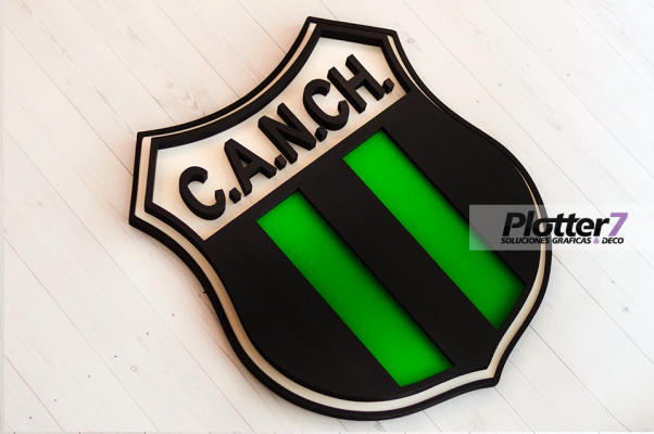 Escudos corpóreos de alta calidad | Plotter7