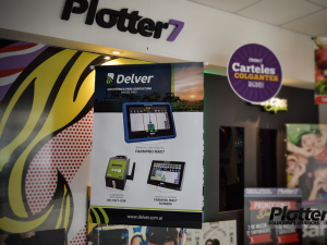 Banners colgantes para empresas | Plotter7