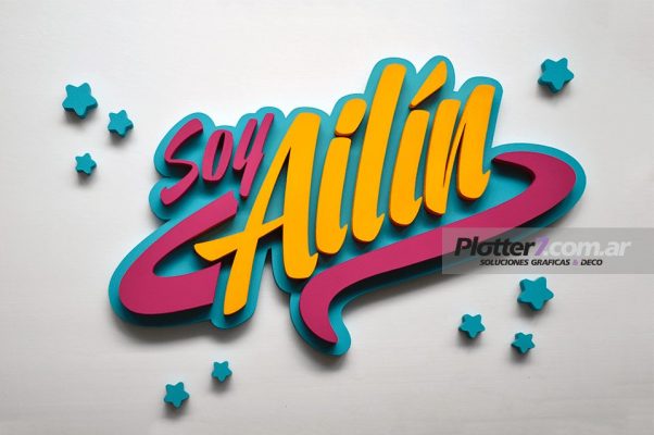 Nombre corpóreo con diseño de Soy Luna | Plotter7