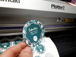 Stickers y etiquetas troqueladas | Plotter7