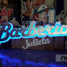 Logos Corpóreos Retroiluminados | Plotter7